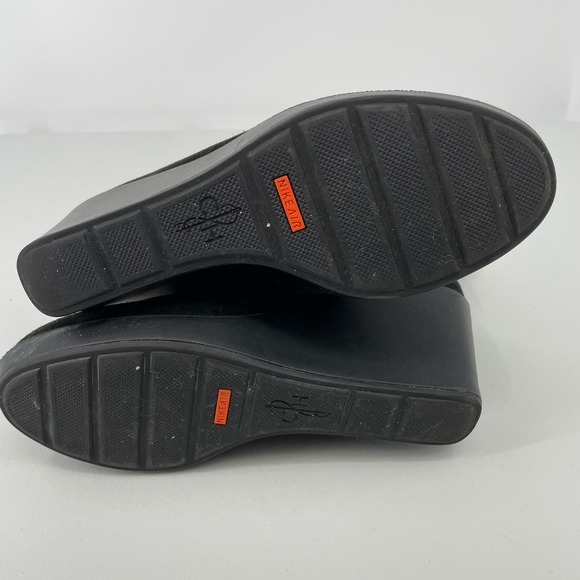 Cole Haan Womens Size 9B Black Pom Pom Wedge Sueded Leather Boots D35450 - Picture 8 of 11